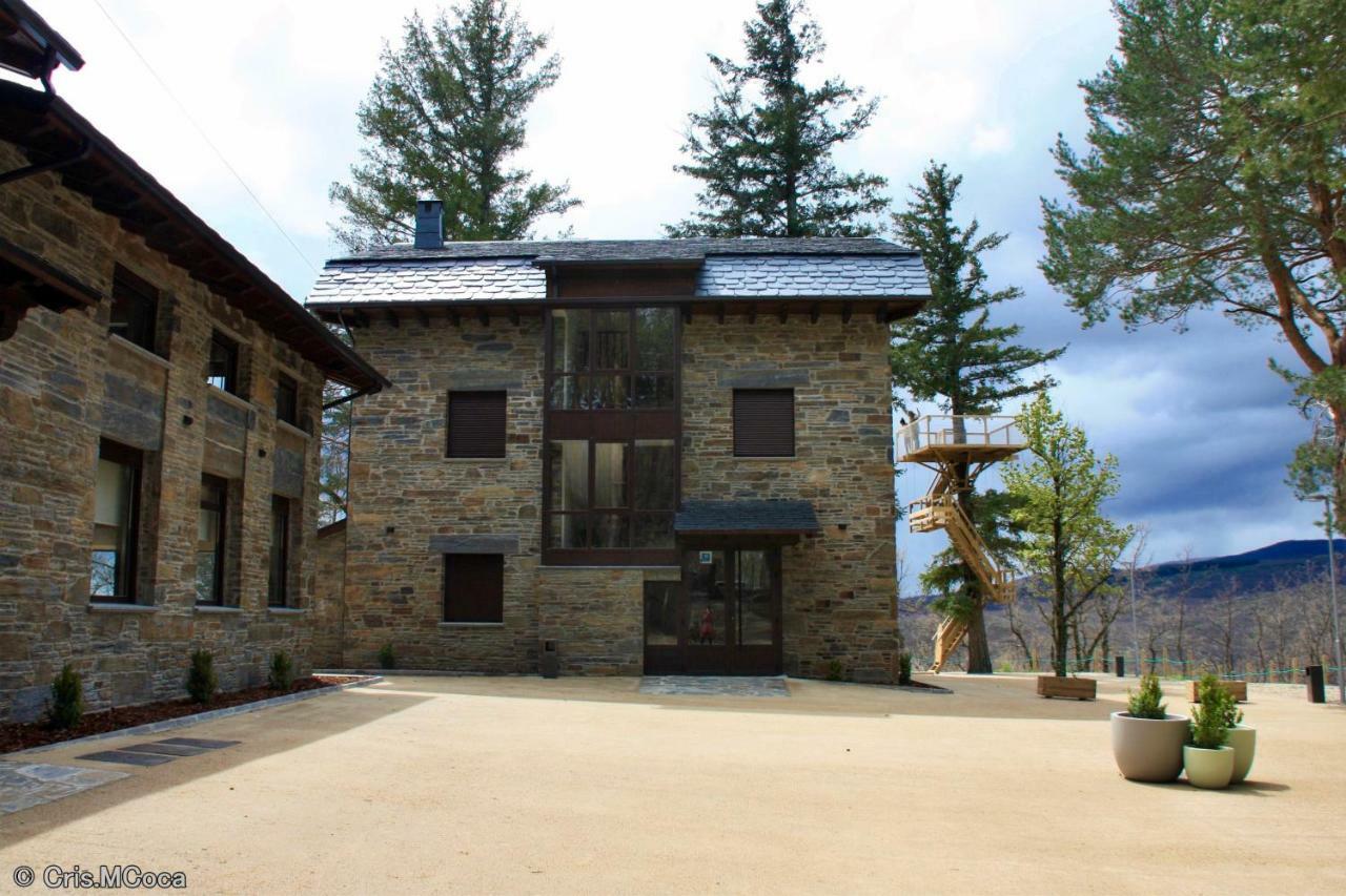 Villa Lucerna Sports&Hotel Resort Vigo de Sanabria Exteriör bild